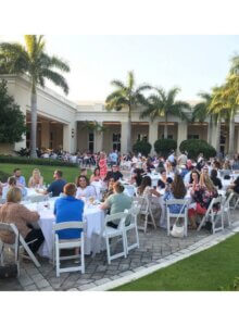 Attendees of the 2023 ThinkBIG conference network during dinner